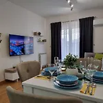 Modern & Trendy