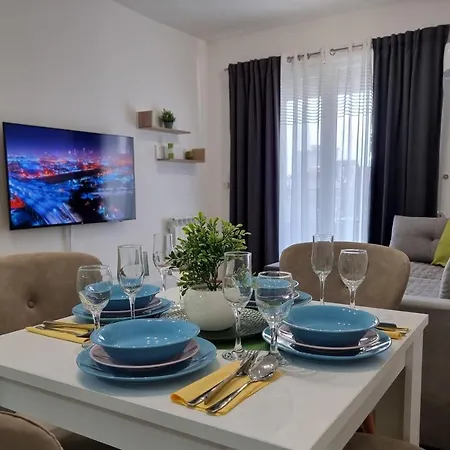 Modern & Trendy 公寓