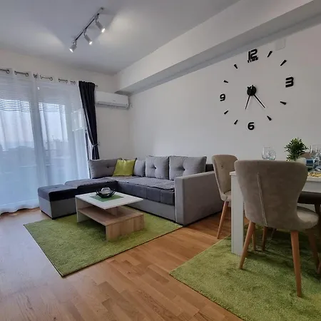 Apartment Modern & Trendy Skopje